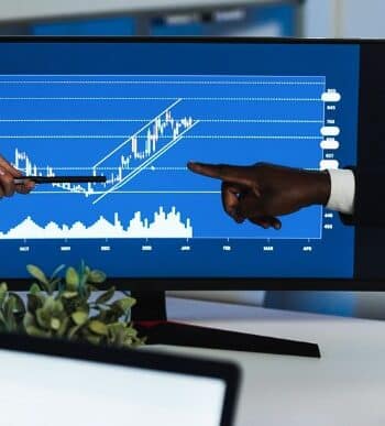 Transforming forex trading in South Africa: how information technology enhances earnings